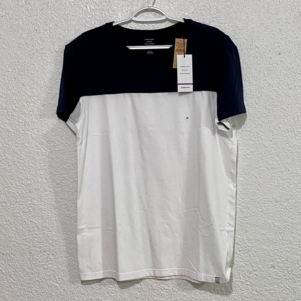 New Medium American Eagle Active Flex Short Sleeve T-Shirt